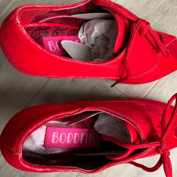 Open toe heels - Picture 10 of 10